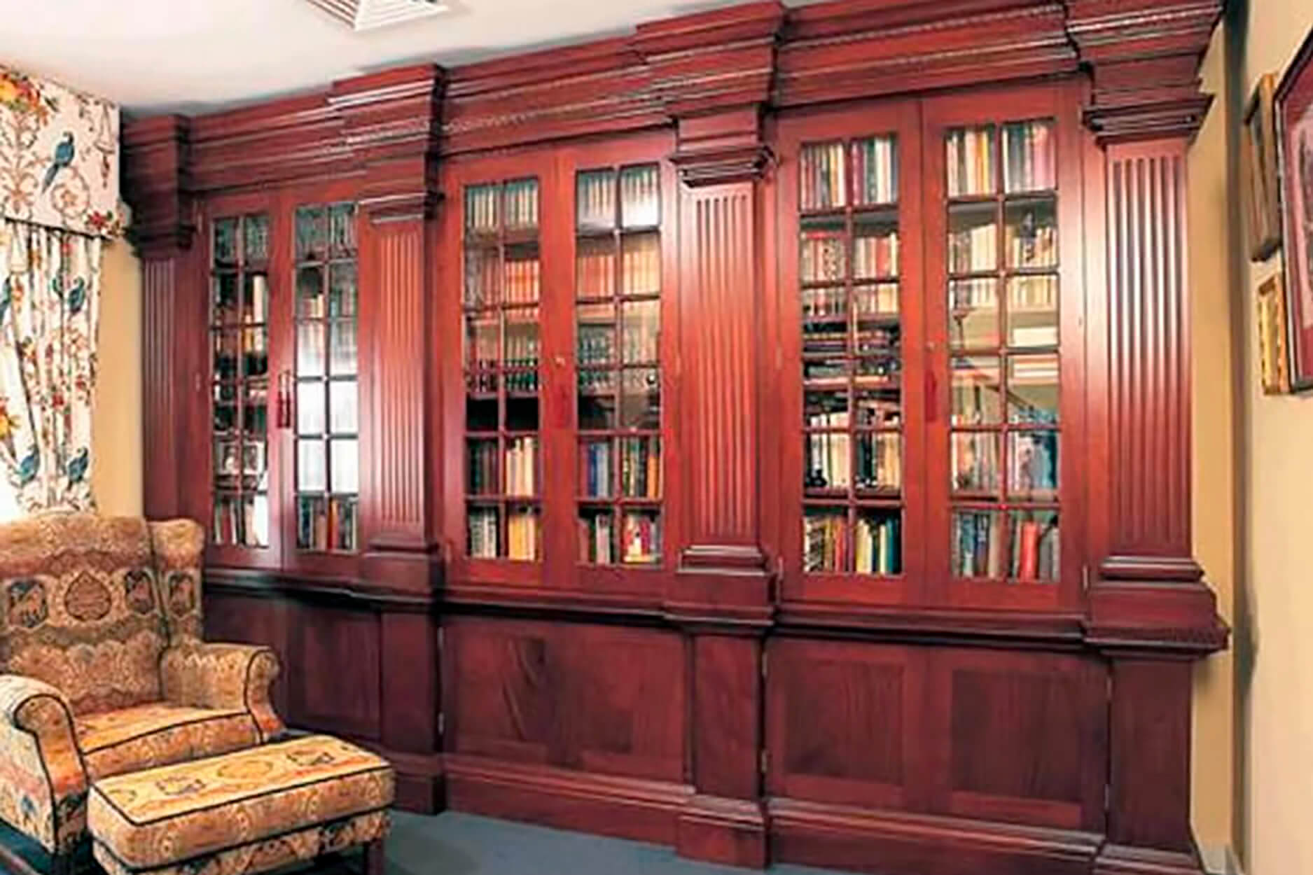 Georgian Style Bookcase - Luxury Interior Designer, Mark Alexander